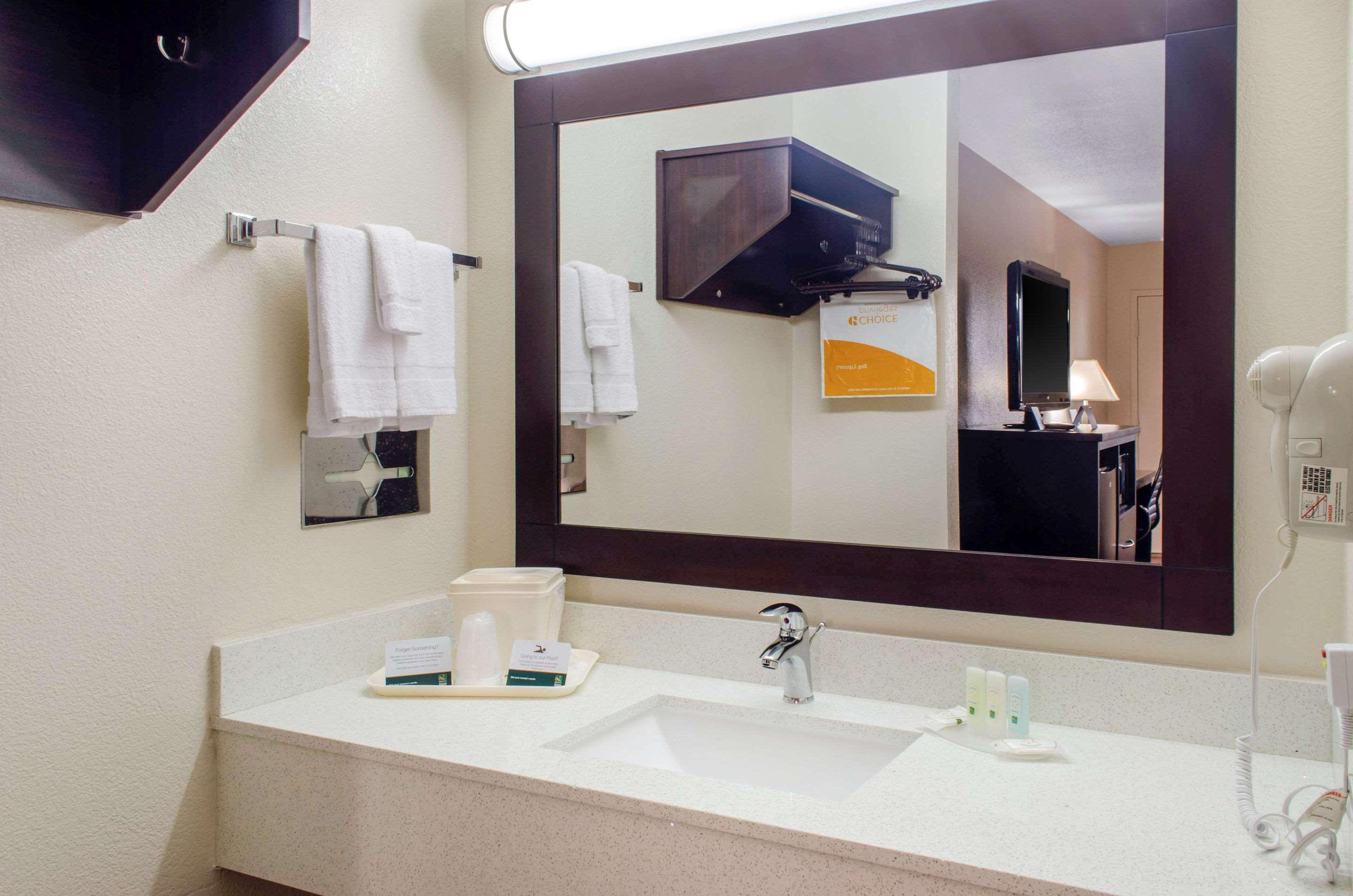 Quality Inn McComb Exterior foto